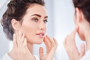 Prosti radikali povzročajo oksidativni stres.